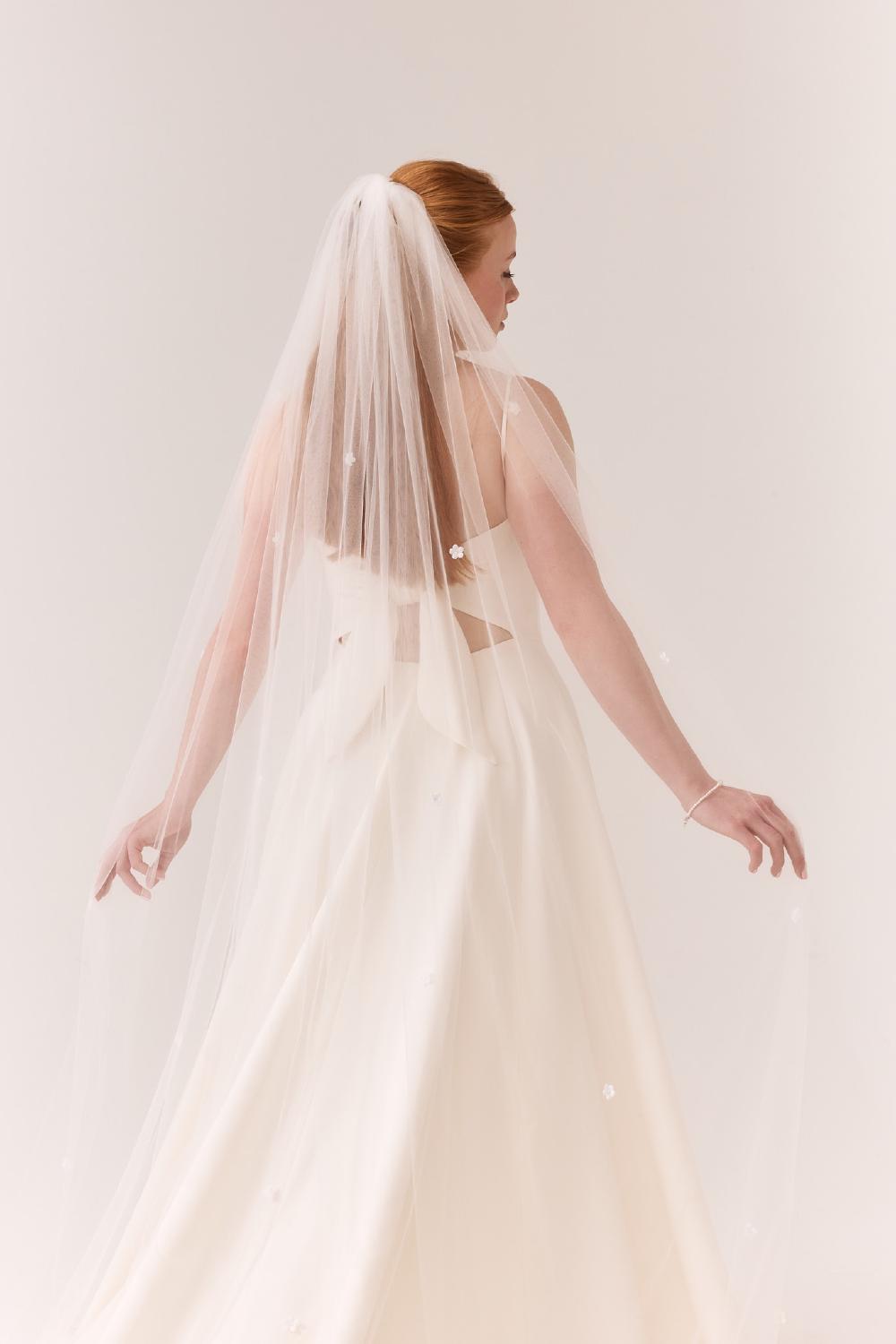 Amber Veil, Women, Ivory