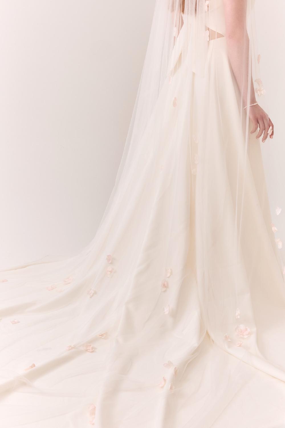 Joy Veil, Women, Blush