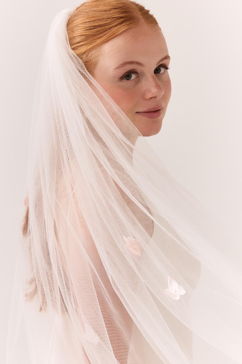 Joy Veil, Women, Blush
