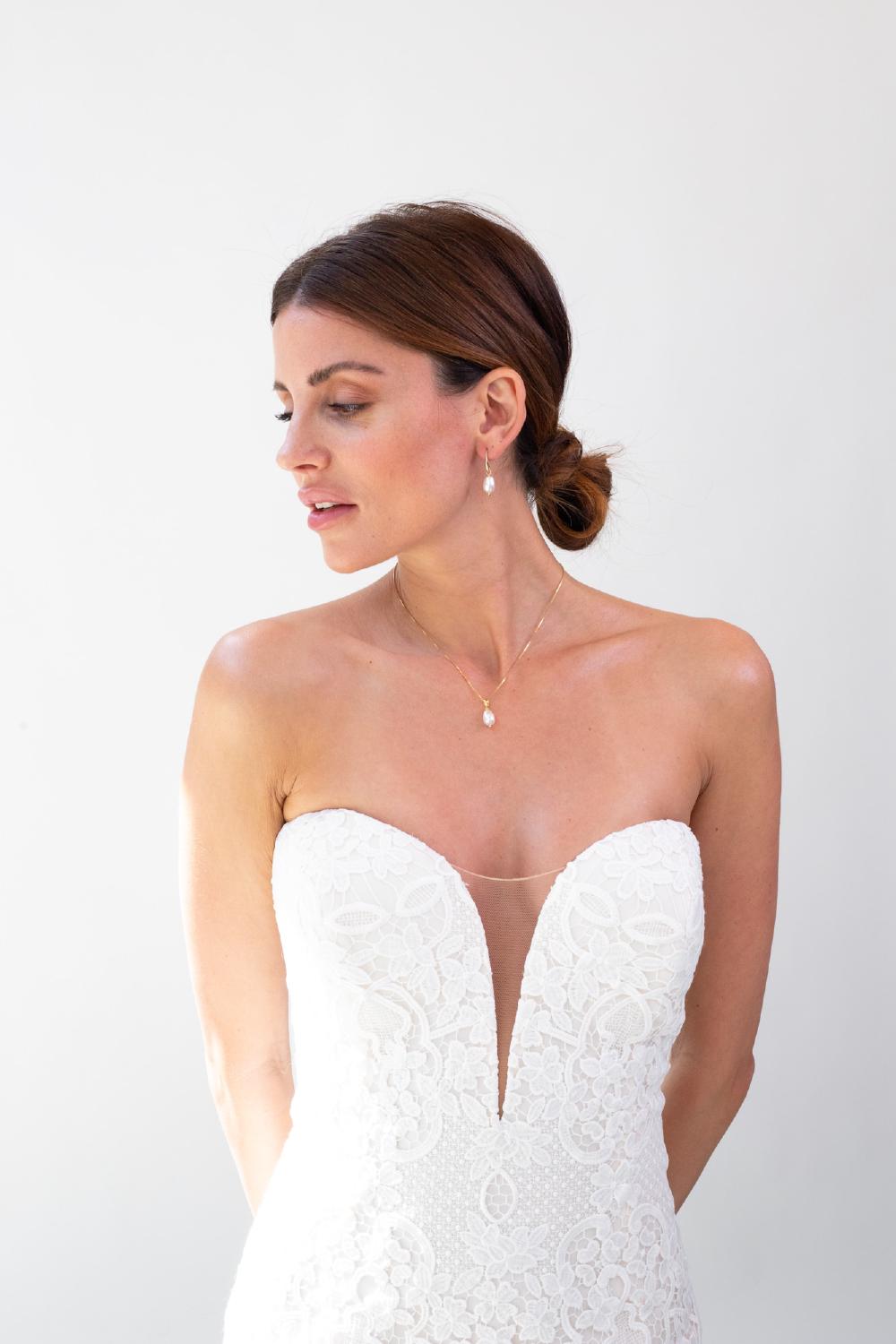 Julie Necklace | Abrazi Julie Necklace | Abrazi