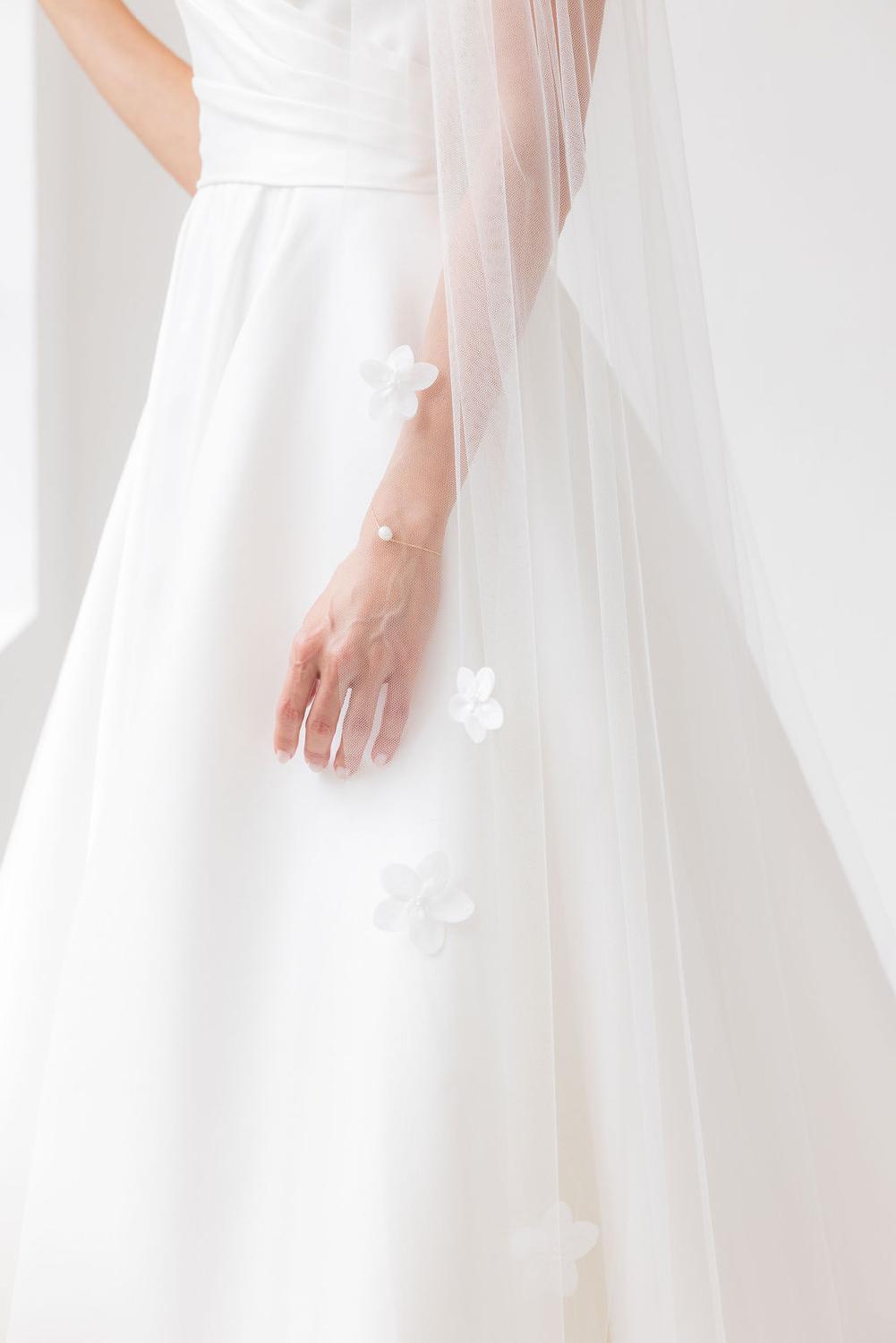 Lola Bracelet, Women, Gold