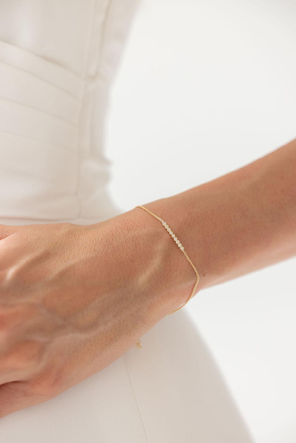 Mila Bracelet, Women, Gold