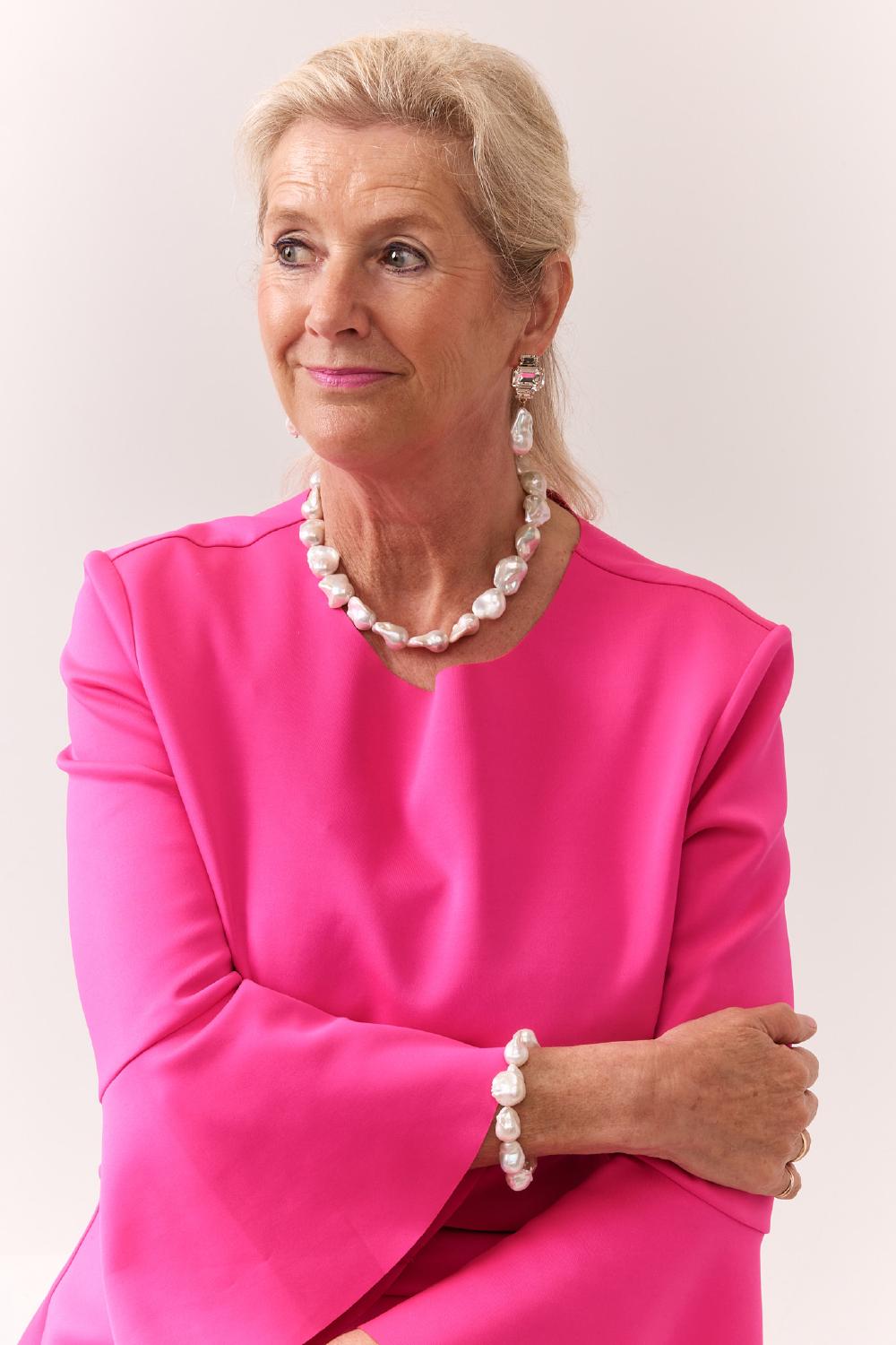 Babette Earrings, Women, Gold