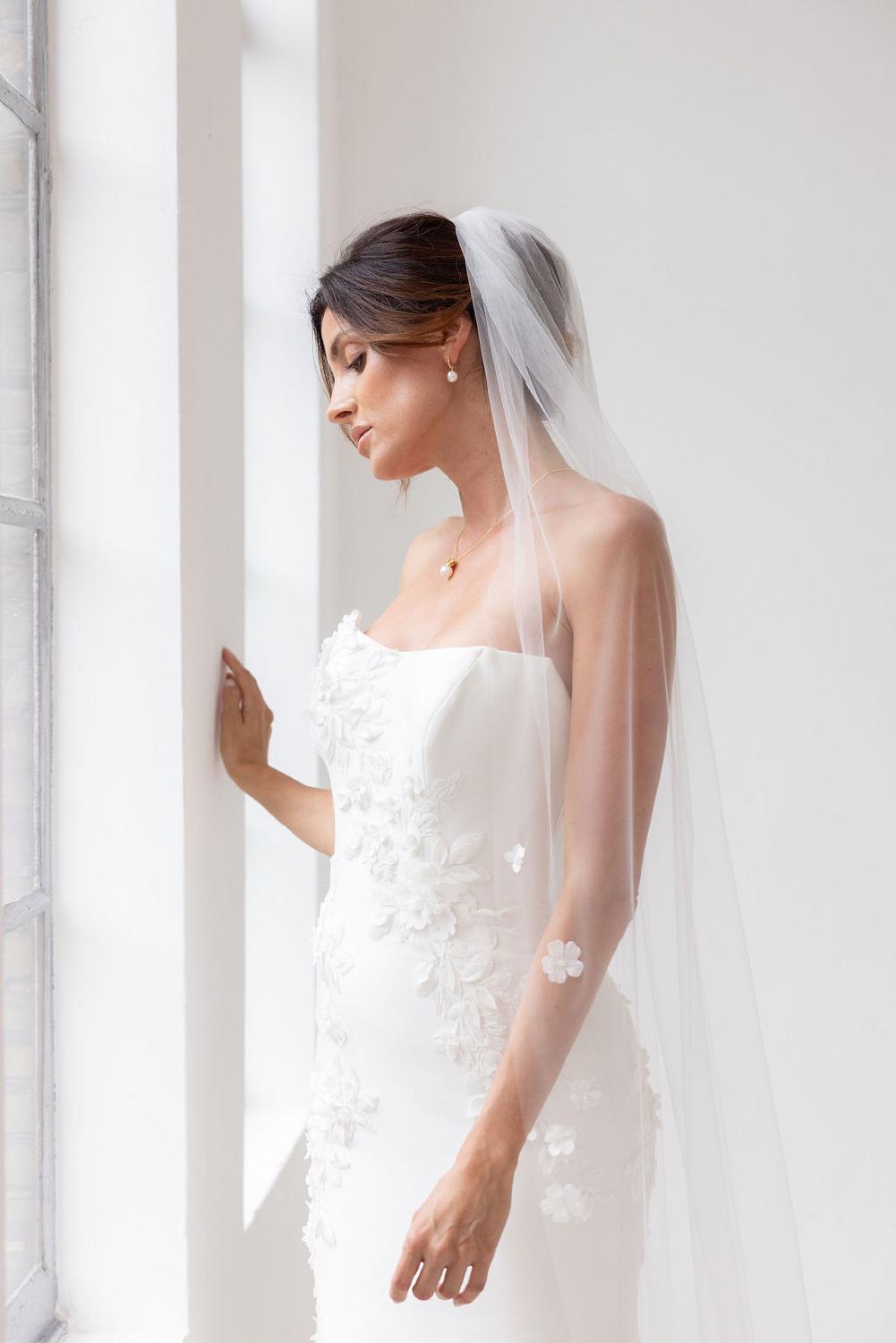 Rihanna Veil, Women, Ivory
