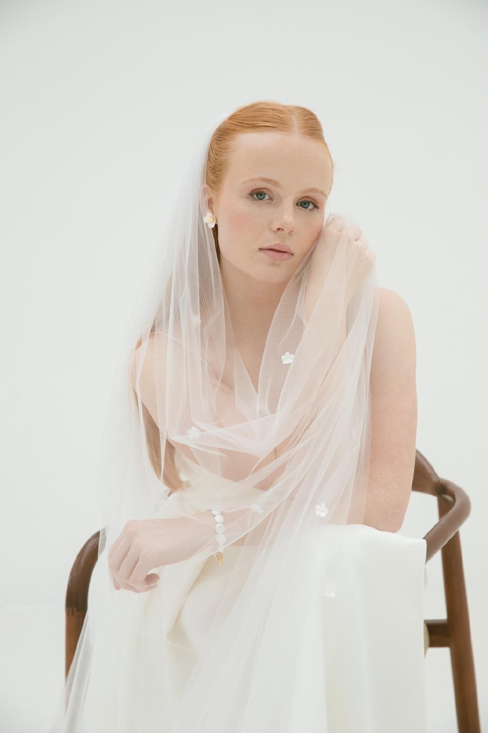 Amber Veil, Women, Ivory