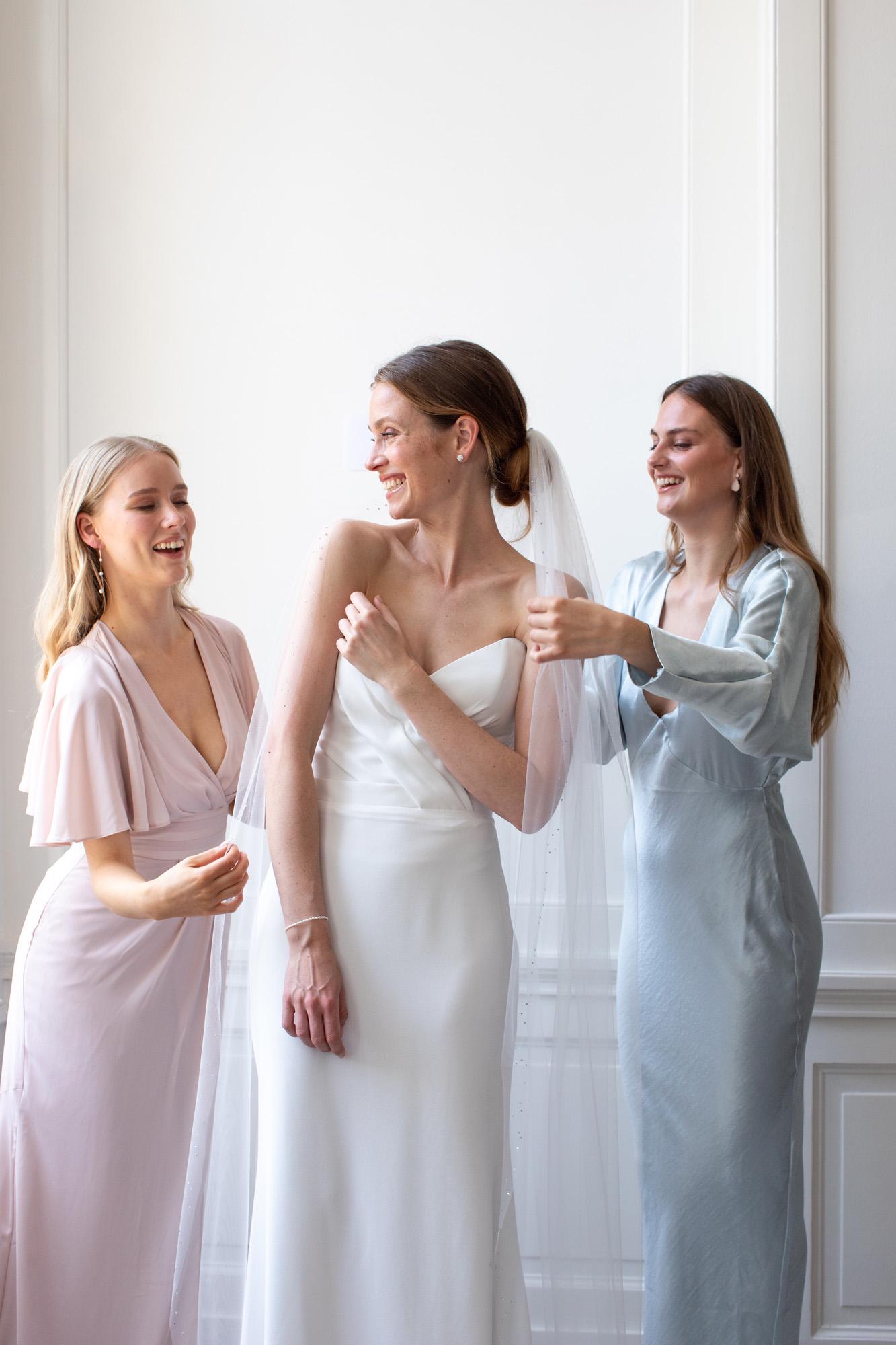 De mooiste sieraden voor bruidsmeisjes