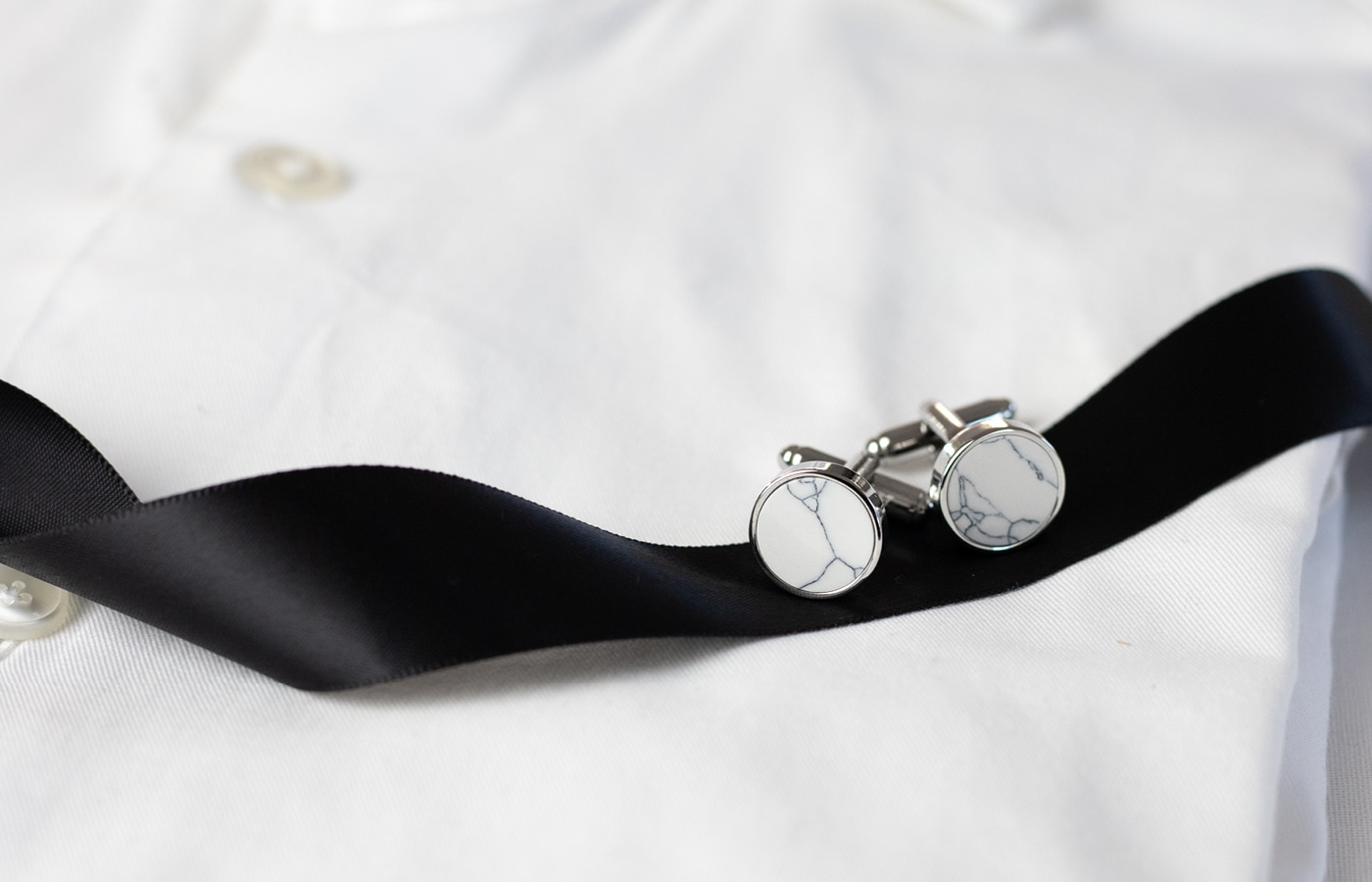 How and when to wear cufflinks Abrazi